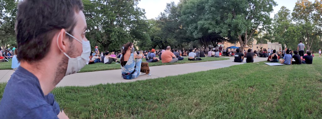 Soup4myfamily's tweet photo. The numbers look higher than I've seen all week. Keep going, y'all. We are not done yet. #dentonprotests #Dentonprotest https://t.co/pN3T5lS9Wk