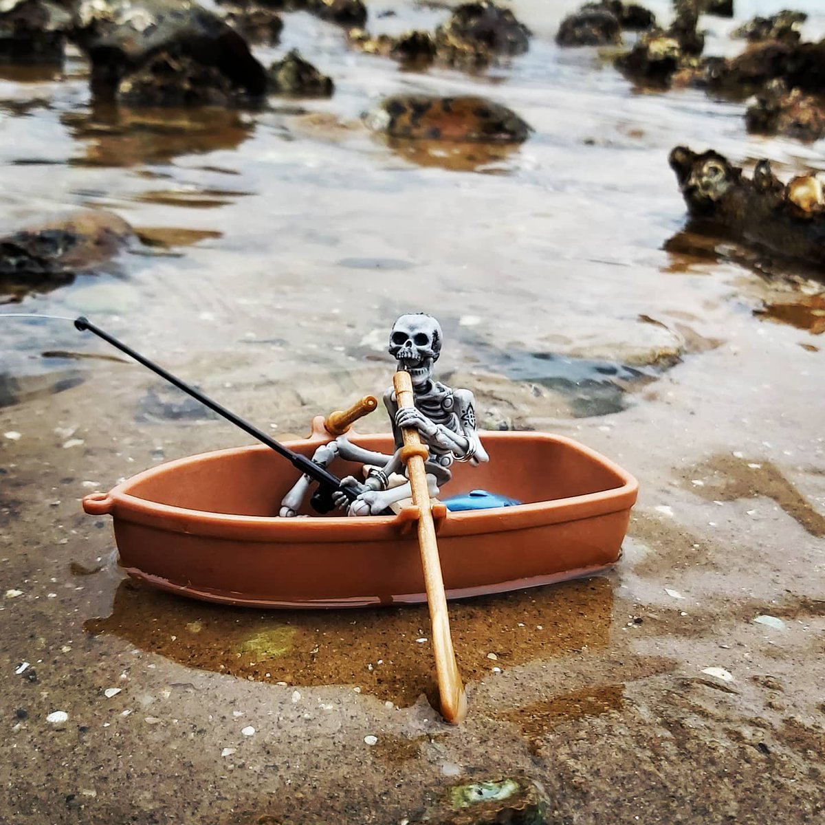 fishing day again
#poseskeleton #ポーズスケルトン #boatfishing #fishing