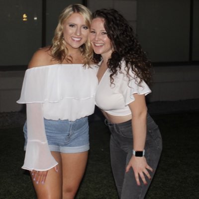 lyndseydaniels_'s tweet photo. Waddup Millmoney, I know you’re still awake #timezonechange 😤 #NewProfilePic https://t.co/aushjsl69r
