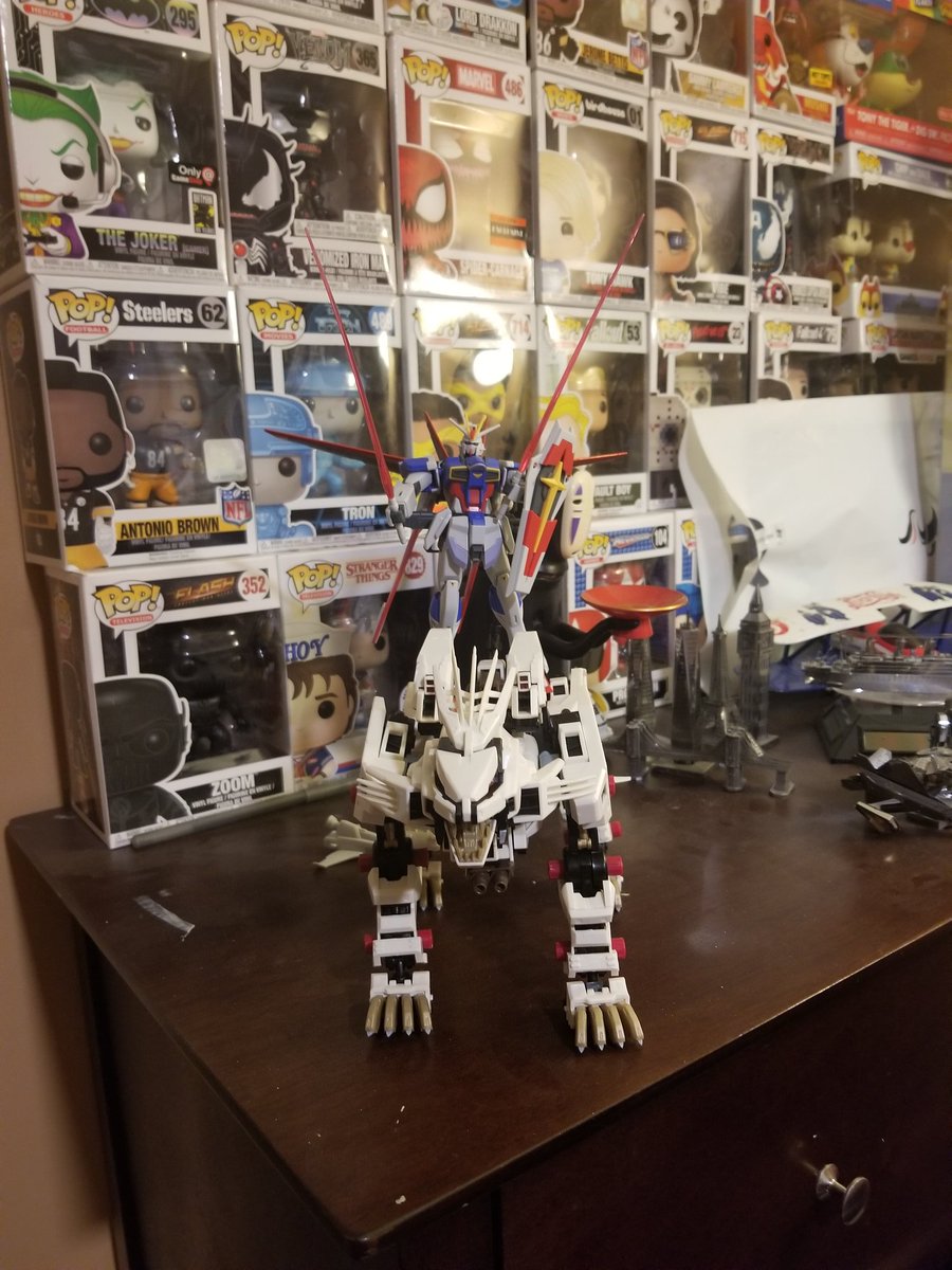 NOTNOEL's tweet image. 13 hours between them two 😅😅😅

#ligerzero #gundam