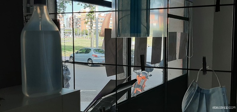 Las ceremonias serán más íntimas, con menos invitados, más distancias social y  con mascarillas y mucho gel desinfectante […] pero al final ganará el AMOR . #fotografosesplugues #bodasesplugues