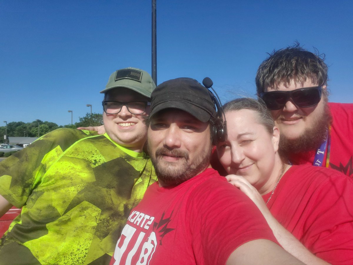WolfPepperTV's tweet photo. Just a few pictures from today https://t.co/fQLs3L9JG0