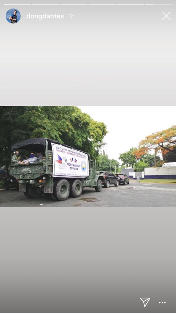 mariadongmarian's tweet photo. Dingdong Dantes #YesPinoyFoundation https://t.co/AQLuYZklDr