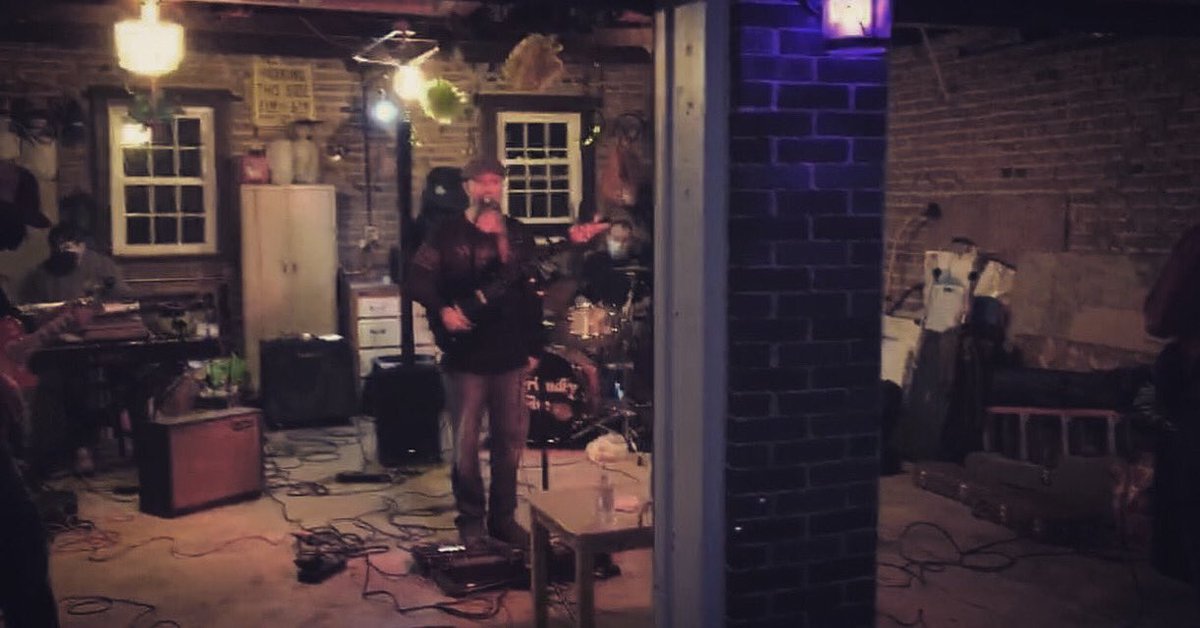 FriendlyFireChi's tweet photo. It’s Twitter so who knows if you have FB...find someone on FB and join them (socially distant!) tomorrow, Thursday 6/11 for a Facebook Live Event - Friendly Fire performs our 1st album (self-titled) at 8pm. It goes public digitally Friday 6/12. Thanks for your support! https://t.co/4l8QbIDJgy