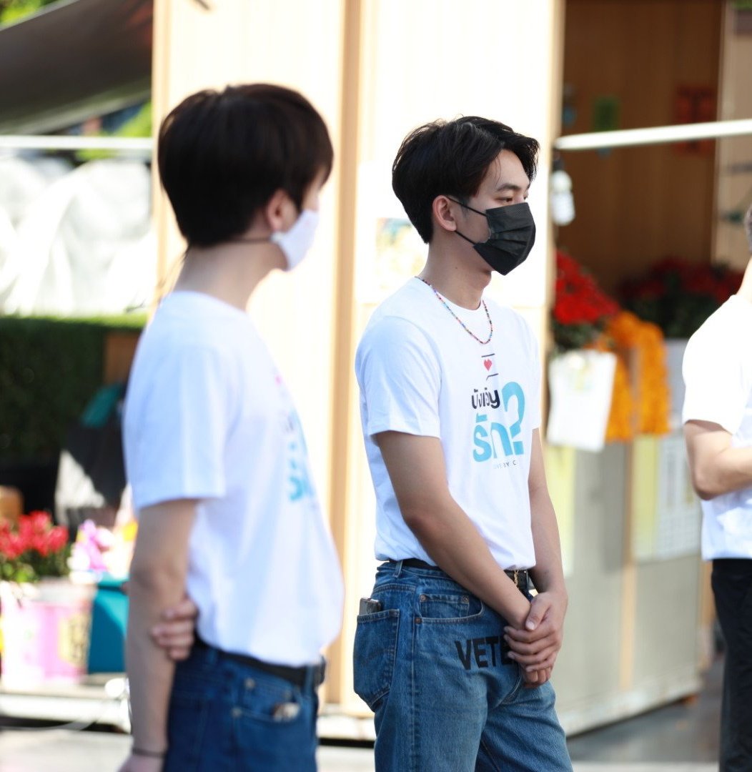 deekriant's tweet image. FINALLY MY VTIME CRUMBS 😭😭
#Vtime
#LBC2DDay