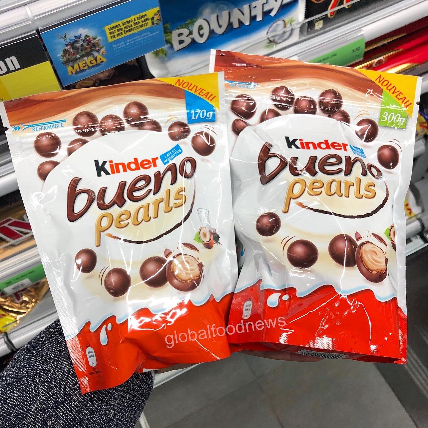 Global Food News on X: KINDER BUENO Pearls. Spotted last year in