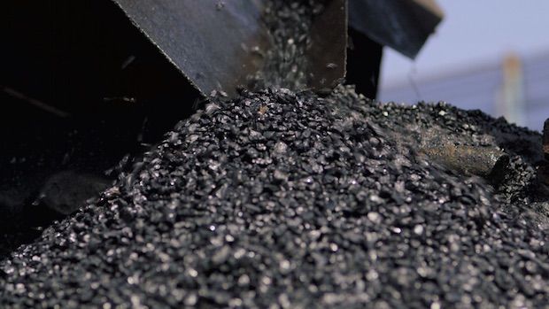sxcoal's tweet photo. Bullish sentiment still dominated in China's metallurgical #coke market, with more producers proposing a fifth coke price increase on June 10, and confidence for the ongoing markup grew amid red-hot talks on coke #capacitycuts. https://t.co/AvYj2GZg7l https://t.co/HyiQNuZIRf