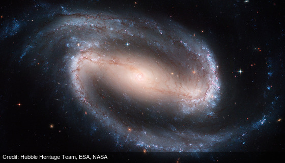 apod's tweet image. Barred Spiral Galaxy NGC 1300: apod.nasa.gov/apod/ap200611.… by Hubble Heritage Team, @esa, @NASA