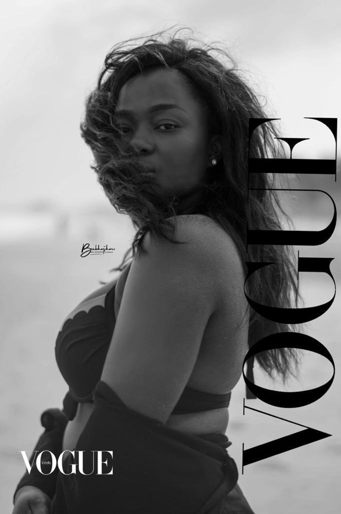 prinxesse3's tweet photo. #VogueChallenge #VogueChallenge_afrique #VOGUE https://t.co/bQsA1Hb1yG
