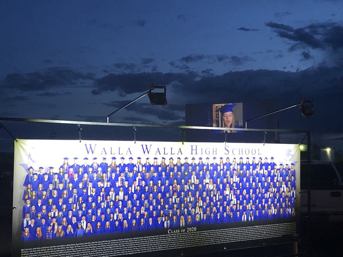 wahiprincipal's tweet image. Tonight is our second evening celebrating and honoring our #Awesome #WaHi Seniors 🎓. Class of 2020... Thank you for the great memories.  #OnceABlueDevil #AlwaysABlueDevil