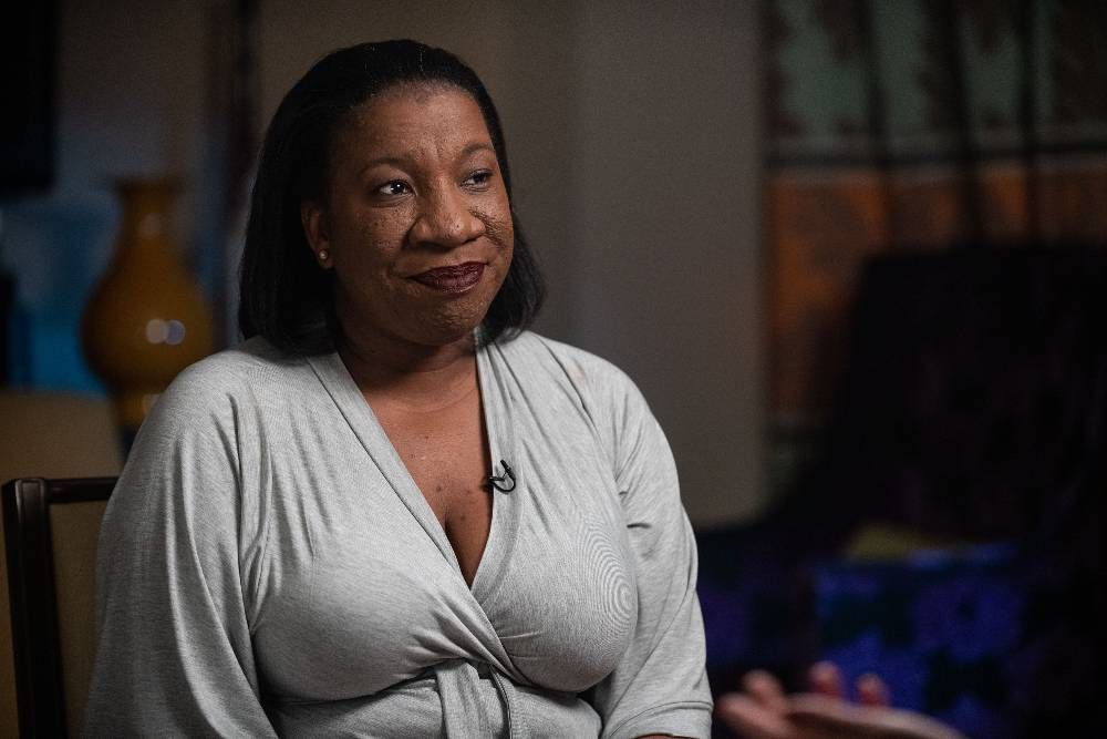 Тарана берк в молодости. Тарана берк в молодости. Лидер движения против домогательств тарана берк. Лидер движения против домогательств тарана берк. Бери берк.