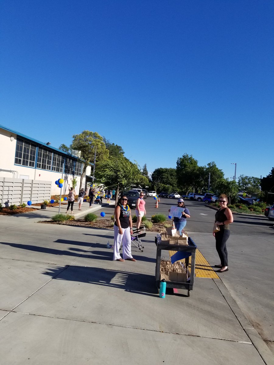 Brianne Garfield (@garfield_1317) on Twitter photo Loved being back at school this evening to send off Fairview's 5th graders!! Woohoo!! π₯³π₯³
#FairviewPanther Loved being back at school this evening to send off Fairview's 5th graders!! Woohoo!! π₯³π₯³
#FairviewPanther