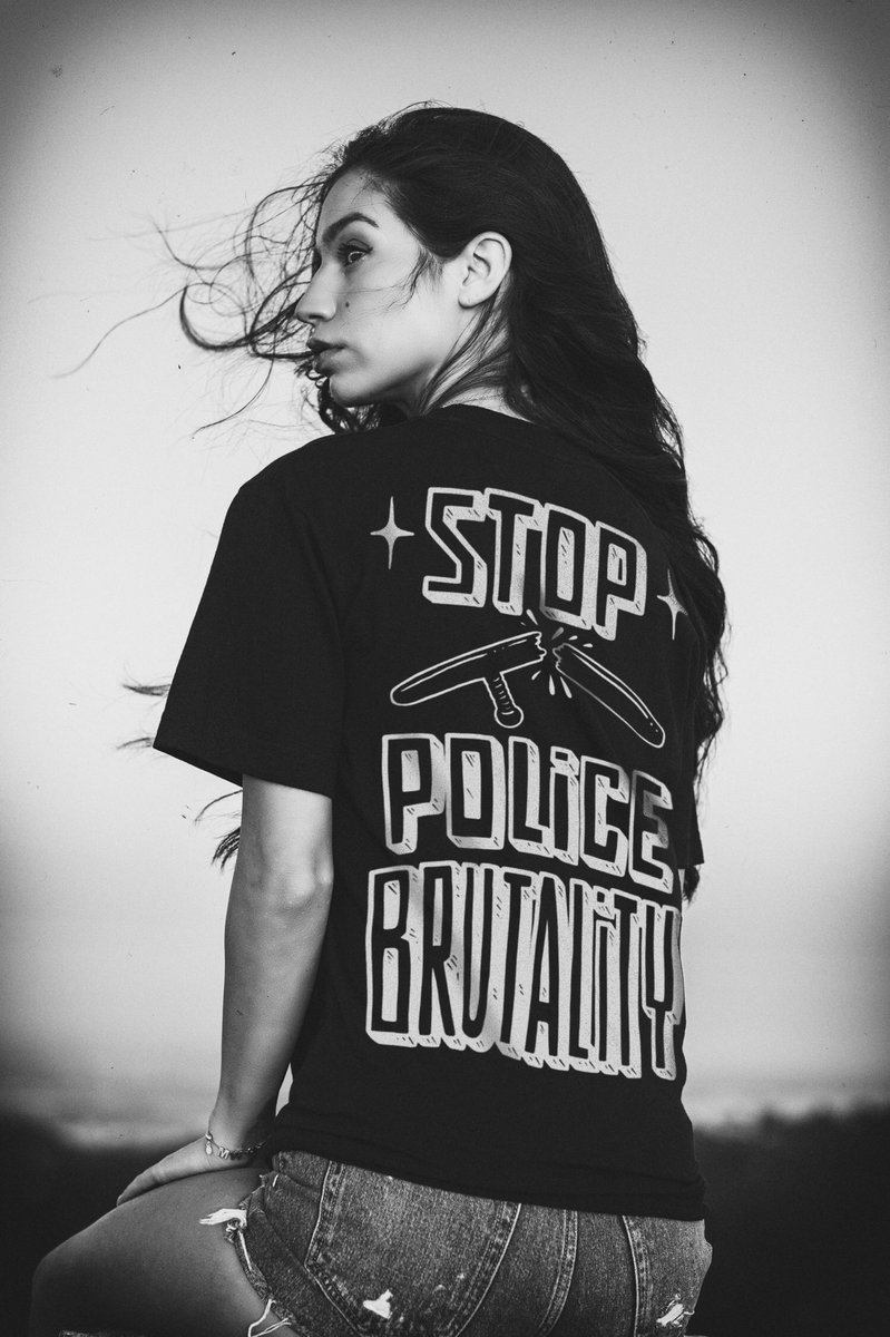 This tee is available at bit.ly/BLMLA01. All profits go to <a href="/BLMLA/">#BlackLivesMatter-LA</a>. 
Shanley Wilson for <a href="/famoussas/">FM$ STRS & STRPS</a>. #BLM