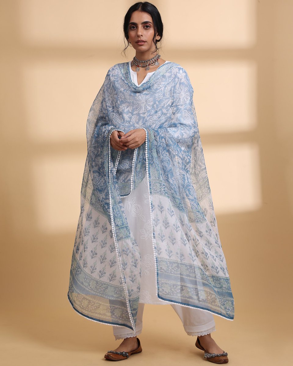 farida gupta night suits