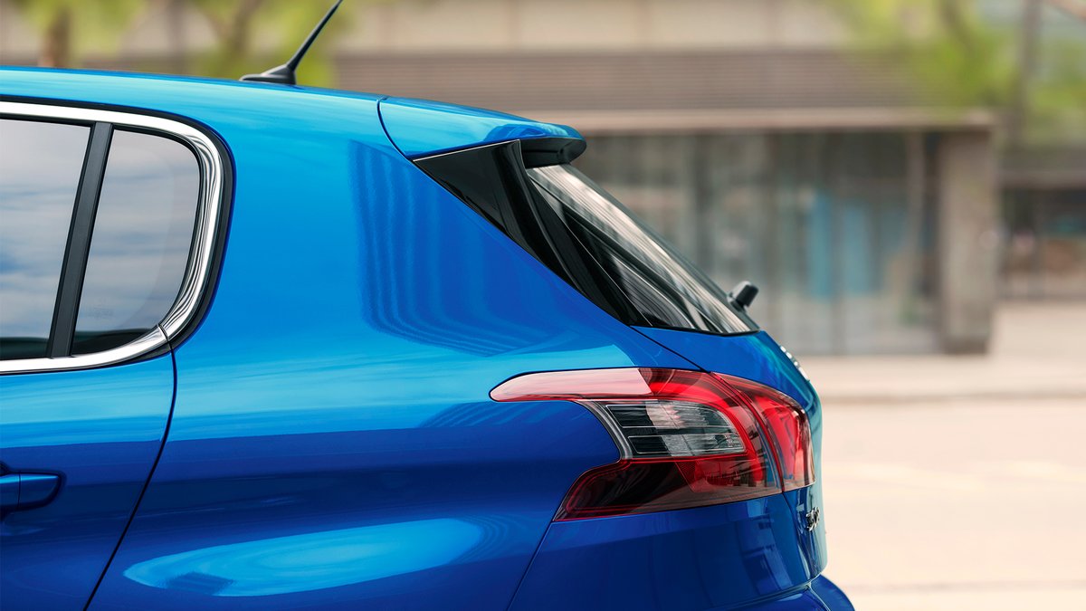 JPImparato's tweet photo. We made a bestselling Car Of The Year even better. The new #Peugeot308 now with the digital i-Cockpit® https://t.co/1SosrNLa0q