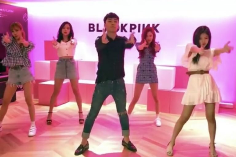 Remember when Seungri danced with blackpink during their D4 promotions? This shit& #39;s iconic. Again, what you call this if this ain& #39;t sunbae supporting juniors?