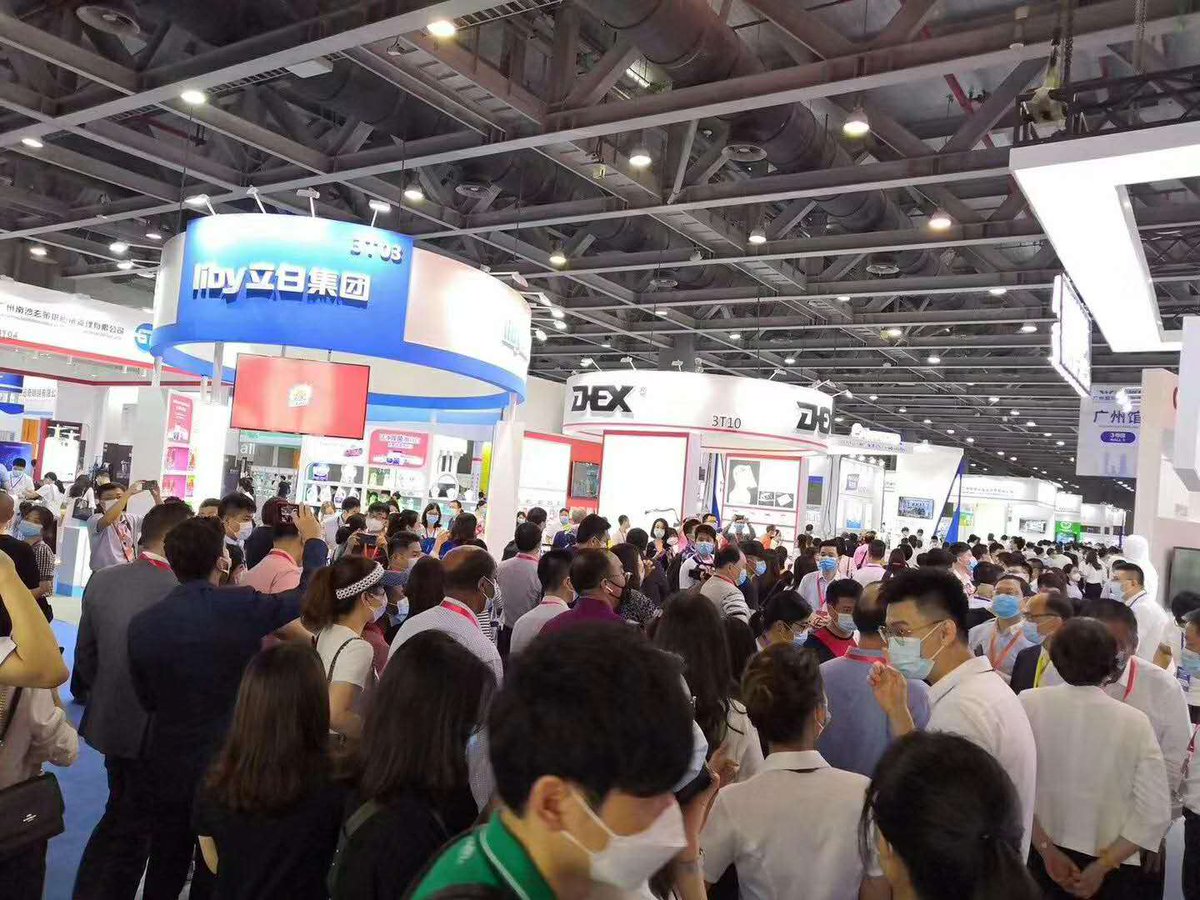 flowerexpochina's tweet photo. The first exhibition in Guangzhou in Year 2020 ! Great demand you can see after the pandemic. #exhibition #tradeshow #fair #China #Guangzhou https://t.co/ouzmJb58ao