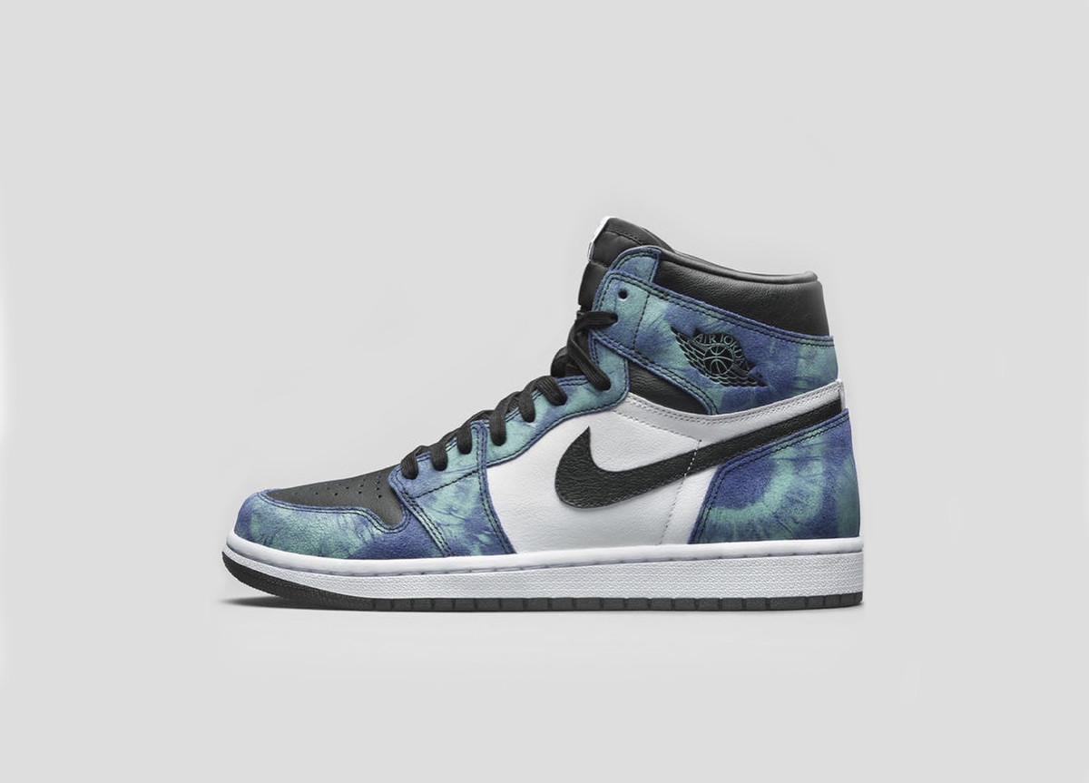 SnatchThatSole's tweet photo. Jordan 1 High "Tie-Dye" dropping in 30 minutes on snkrs app. 🔥🔥 https://t.co/ioRmjeQ9Cb