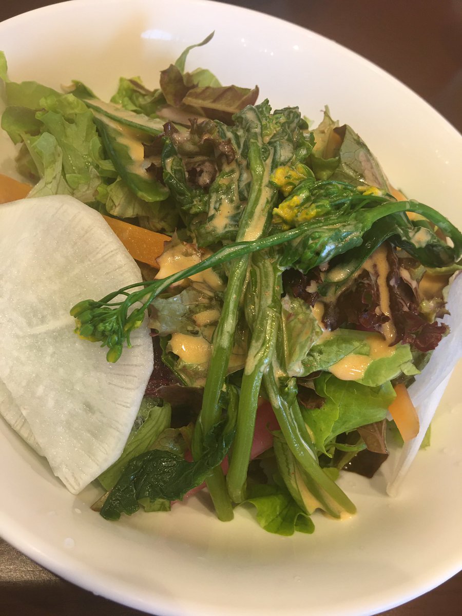 asyu39594282's tweet photo. 久しぶりの友達とランチ
大仙市のTOMO Cafeさんへ
夫が軽い痛風なので魚卵禁止されてるから こんな時に たらこパスタ🍝
2時間くらい ゆっくり話しました〜
夕食 軽くしよーかな
#TOMOCafe
#サラダ美味しかった
#たらこパスタ https://t.co/ZF3dcdS8IR