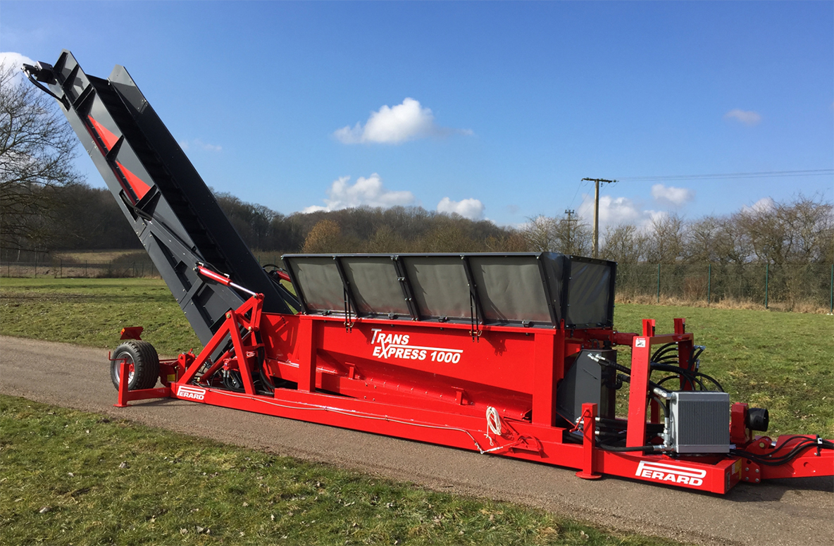 AgriIndustry's tweet photo. Improve the transfer between #harvesting machines and lorries with the Trans Express 1000 range for #HopperLoading. The improved productivity in #field also reduces risk on the road by avoiding trailers driving in and out of the fields. https://t.co/xHxq5ZUQr2