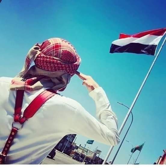 قالو #يماني
 رافع الراس #مطنوخ"
قلت الطناخه
 من قديم #الزماني" 
أكبار قوم #احنا
ف الارض #وشيوخ"
وكل #العرب
 يرجع #نسبها يماني"

 💐💐  #ابن_اليمن 🥀🥀