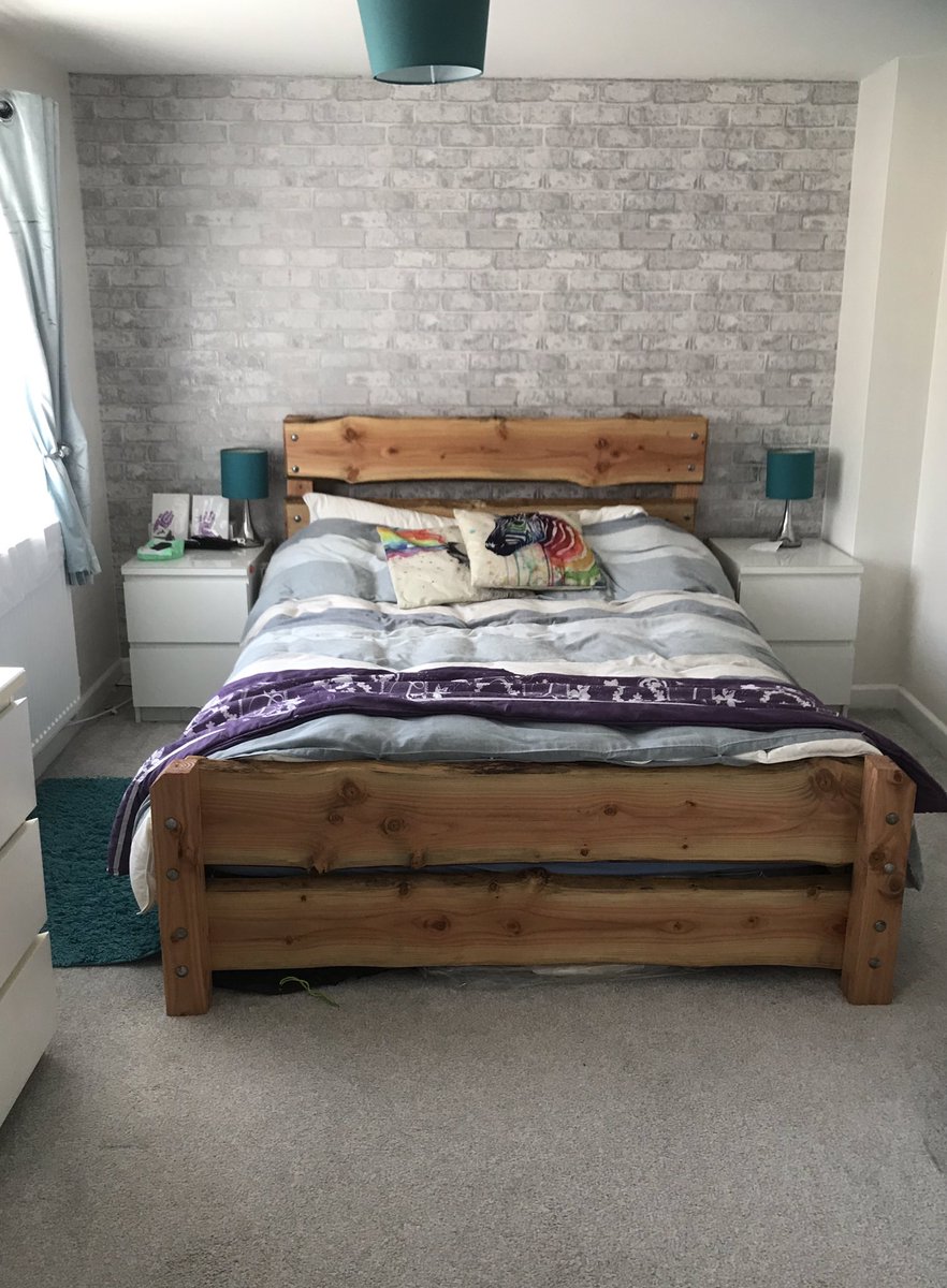 red4custommade1's tweet photo. Custom made beds , just message for prices or requirements and I will be happy to help . https://t.co/oshpEWGnsP