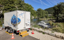 EawagResearch's tweet photo. no ordinary trailer: with this mobile #massSpectrometer, water samples no longer need to be individually collected, transported and stored at the laboratory. Water pollutants can be measured automatically over a period of weeks.
#massspec #MS2field
https://t.co/Ul36H0htog https://t.co/jiOsWIROiQ