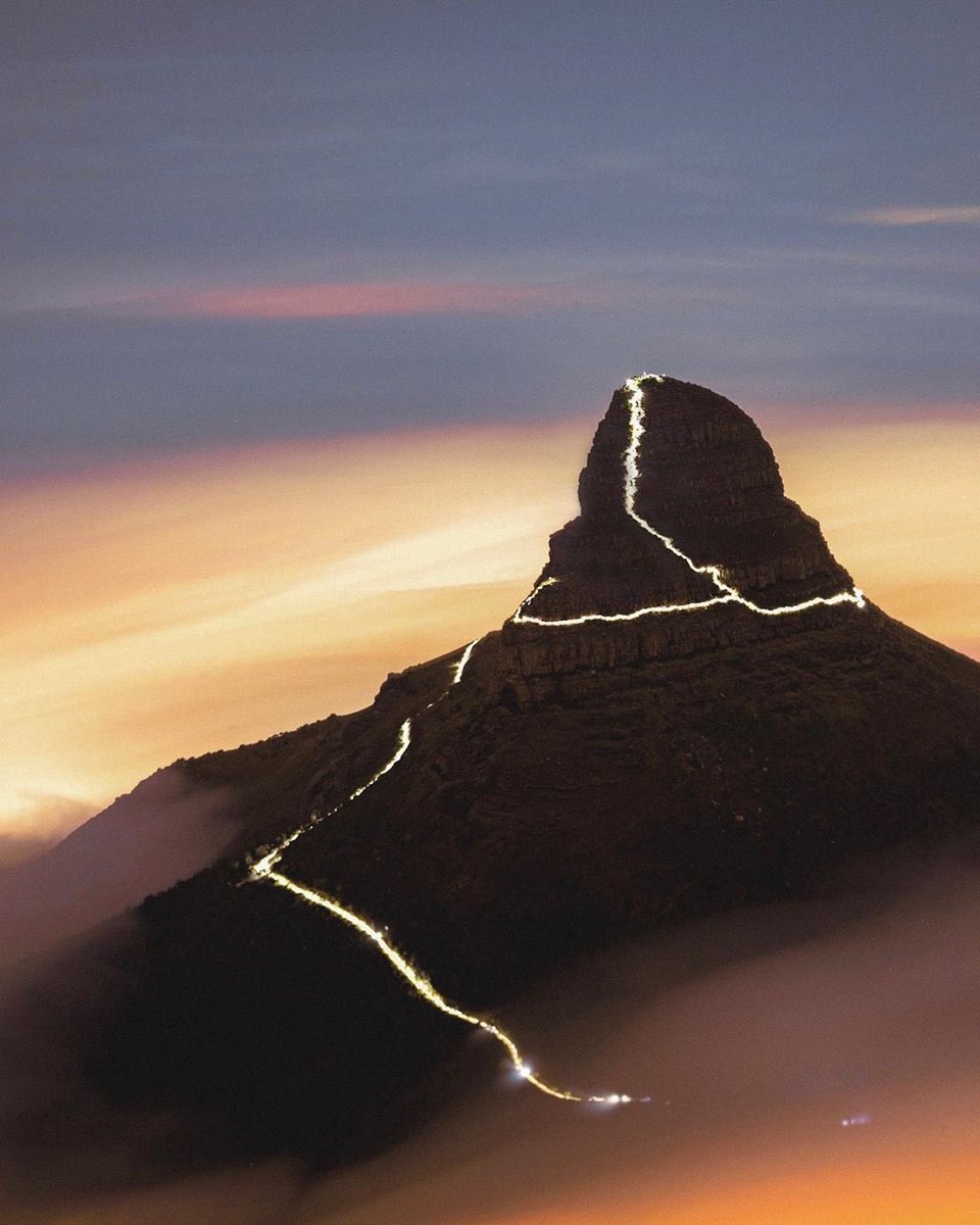 Lions Head Mountain tweet media
