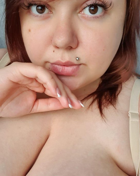 Good morning 🥰 https://t.co/A4x4XeSl2f