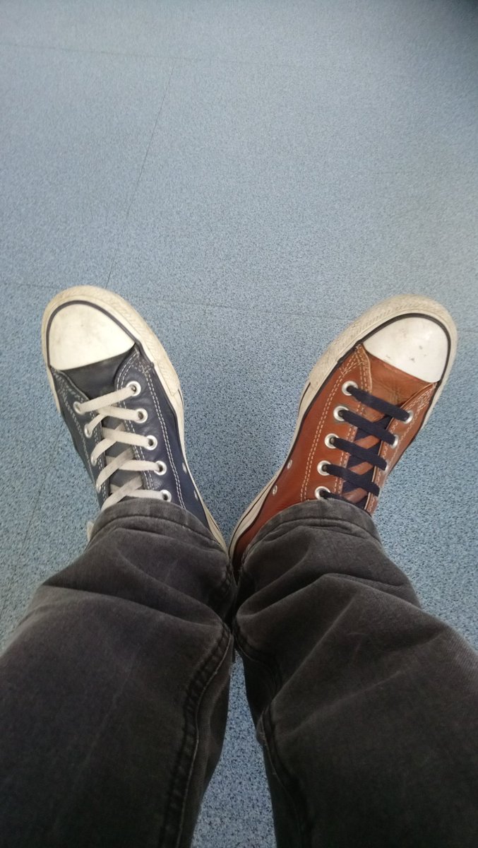 HumanTrailPrj's tweet photo. @DrumRemix Non, mais les chaussures et les lacets oui 👌 https://t.co/AHYTdap4Cj