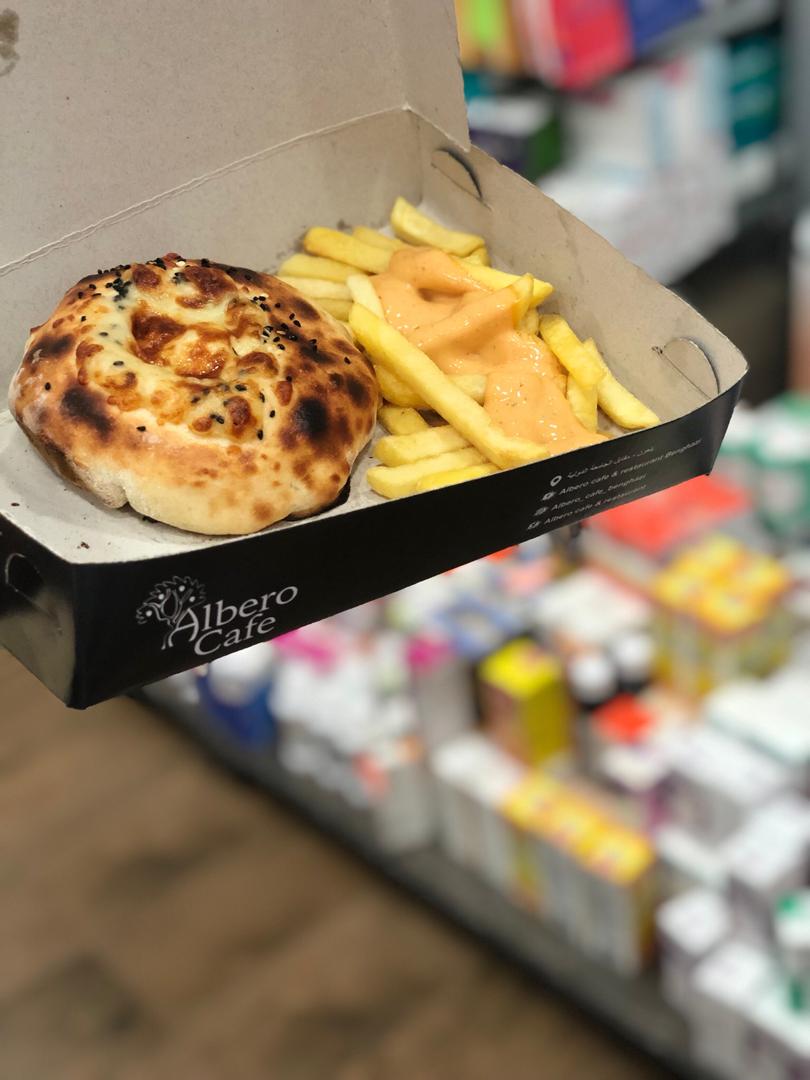 Bubaida96's tweet photo. @AlberoCafe 🤤🤤 https://t.co/uUxySzlXe4
