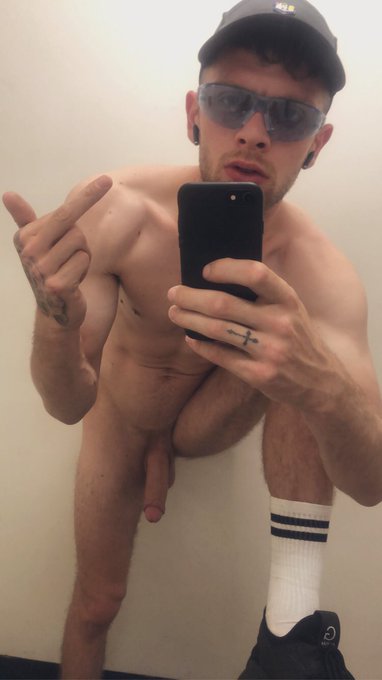 3 pic. You wot??

You want some of this Mank Meat 

#scally #chav #mank #manchester #hangin #gay #porn