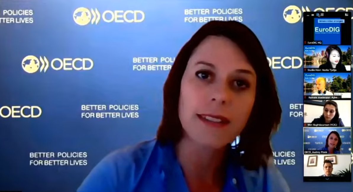 Lorrayne Porciuncula (@lorraynebp) on Twitter photo From #EuroDIG2020: <a href="/alplonk/">Audrey Plonk</a> "at the <a href="/OECD/">OECD ➡️ Better Policies for Better Lives</a> are looking a the impact of #covid19 on 1) networks (growing demand for #broadband), 2) technologies (#trackandtrace and #AI) and 2) people (consumer protection, #digitalsecurity risks and #privacy)" From #EuroDIG2020: <a href="/alplonk/">Audrey Plonk</a> "at the <a href="/OECD/">OECD ➡️ Better Policies for Better Lives</a> are looking a the impact of #covid19 on 1) networks (growing demand for #broadband), 2) technologies (#trackandtrace and #AI) and 2) people (consumer protection, #digitalsecurity risks and #privacy)"