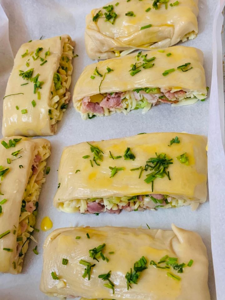 YenandAndy1's tweet image. CHEESY  BACON STUFFED BREAD  | EASY AND QUICK youtu.be/emgz9VvFgLU via @YouTube 

#breadroll #easyrecipes #recipe #RecipeOfTheDay #buzzfeed #baking #Cooking 

'