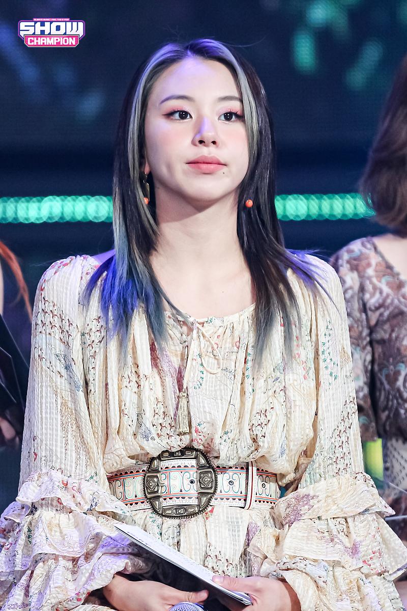 chaeng_intl's tweet photo. [PIC] 200610 MBC Show Champion (2)

https://t.co/j20dZBUuMD

#Chaeyoung #채영 #TWICE #트와이스 https://t.co/TPGeUvJekq