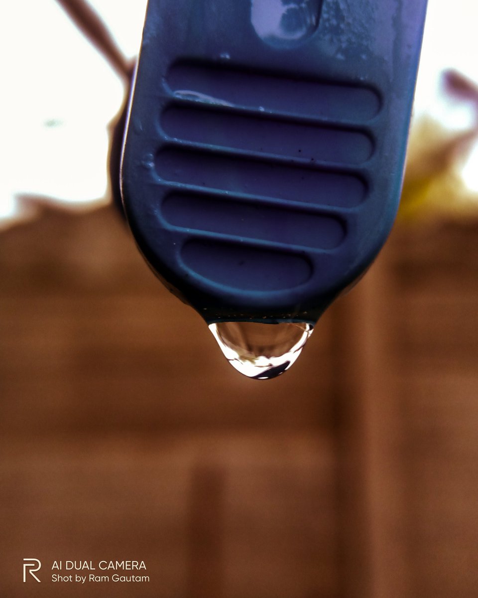lensofaperture's tweet photo. Water drop series.
..
#waterdrop #macrophotography 
#macroworld #macropics 
#realme #shotonrealme 
@realmemobiles @realmeLink @MadhavSheth1 @refined_pixel @sinhaankit49 @thelensartt @chaitanyaa_14 @harshclicks @anuragclicked @ankit__azad @keerthan_kamath https://t.co/v69g0NSlGo