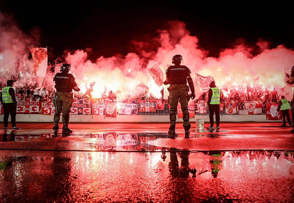 EaOFjUzXYAEhgH7?format=jpg&name=medium