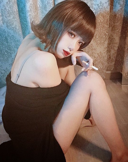 コスプレイヤーしろさきのTwitter画像2