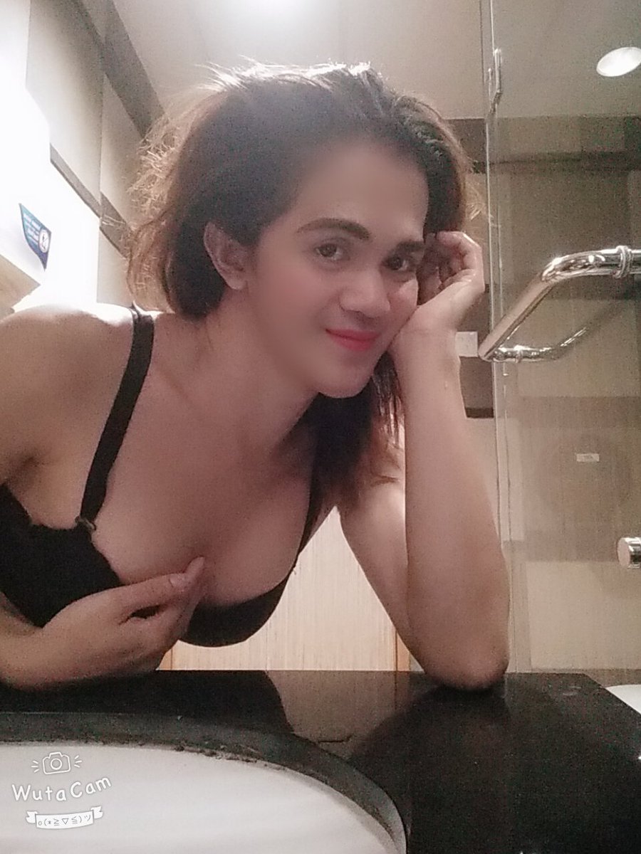 NyaWaria's tweet photo. Open bo  vsc wajip dp tf +6281317280272 #jakartaselatan #jakartatimur #rawamangun #ladyboy #bottom #top #bot  #waria https://t.co/mRHHXEPe84