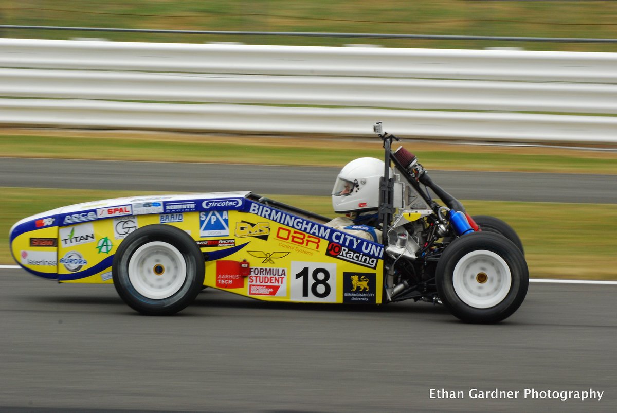 FormulaStudent's tweet image. This week's #Throwbackthursday looks at some of the cars entered at #FS2014, a time when some aero packages were huge (@MonashFSAE , @RevolveNTNU &amp;amp; @FS_Team_Delft fsteamdelft, looking at you guys) and teams ran some wild colour schemes: check out the banana yellow of @BCUracing!