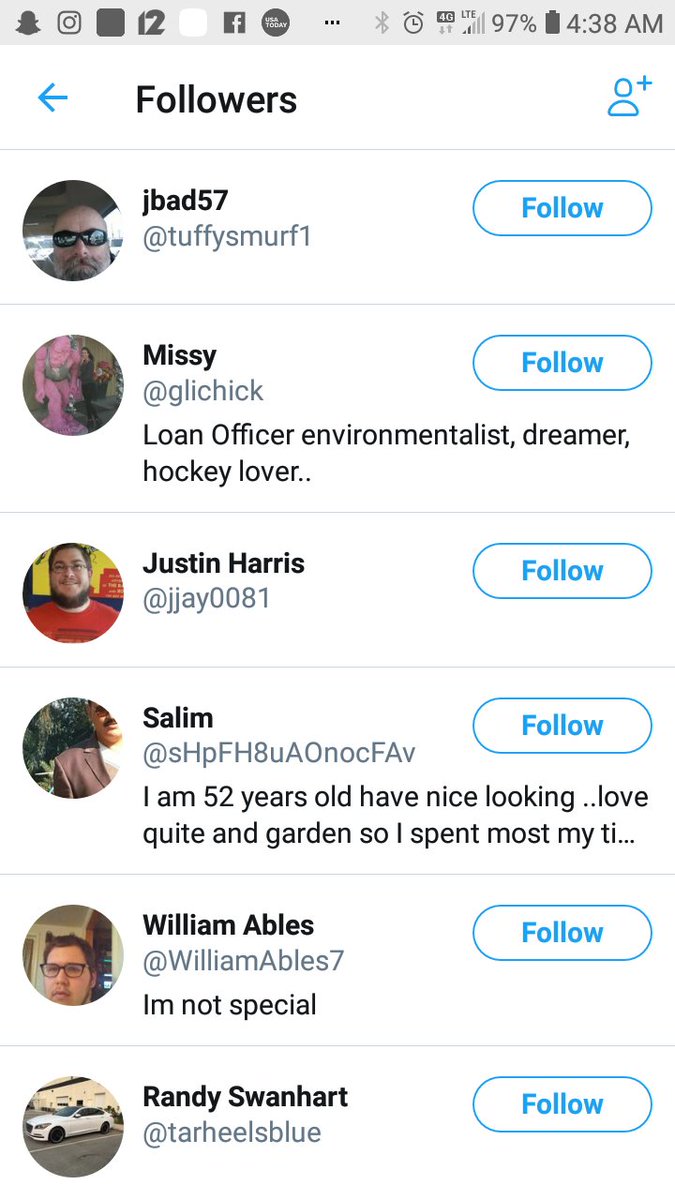 You guys this is a fake Monica Sims account.This is a online scammer please stop following her.