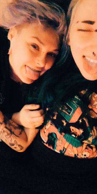 Crying in the airport. I miss you already @adrian_shogren https://t.co/8SN51nqQDj<a class="tags" target="_blank" title="On Twitter" href="/?out=eyJ0eXAiOiJKV1QiLCJhbGciOiJIUzUxMiJ9.eyJpYXQiOjE3MjU4MDc3ODAsImlzcyI6InR3cG9ybnN0YXJzLmNvbSIsIm5iZiI6MTcyNTgwNzc4MCwiZXhwIjoxNzU3MzQzNzgwLCJyZWRpcmVjdF91cmwiOiJodHRwczovL3R3aXR0ZXIuY29tL2Fkcmlhbl9zaG9ncmVuIn0.9sFOn1DBV8fVq5z-2X_K6sy7hqYhxyuwgz6-V0LlYooKPjgGXe0l2vxOTXSm07GLBW38j8drDiu-I3LnVfmn1A">@adrian_shogren</a><a href="/tag/newprofilepic"class="tags"><span>#newprofilepic</span></a>