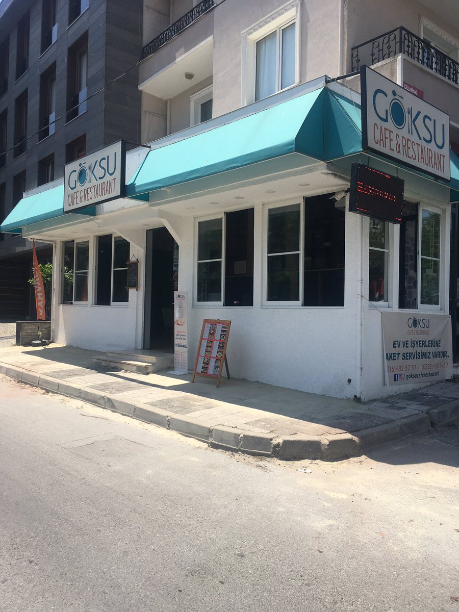 Geçen hafta başvurusunda bulunduğum kaldırım taşı çalışması bugün nihayetlendi. Kafemizin önü tertemiz oldu. Çok teşekkürler. <a href="/ismetyildirimtr/">İsmet Yıldırım</a> <a href="/umraniyebeltr/">Ümraniye Belediyesi</a>