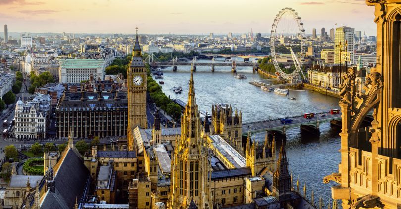 Finxflo's tweet photo. Fintech dominates London tech fundraising scene
#bitcointodollar #bitcoininscription #cryptocurrencybrokerage #cryptoinvestment #dapp #fintech
https://t.co/vmNMGiA2Z2 https://t.co/DVRCwLRntr