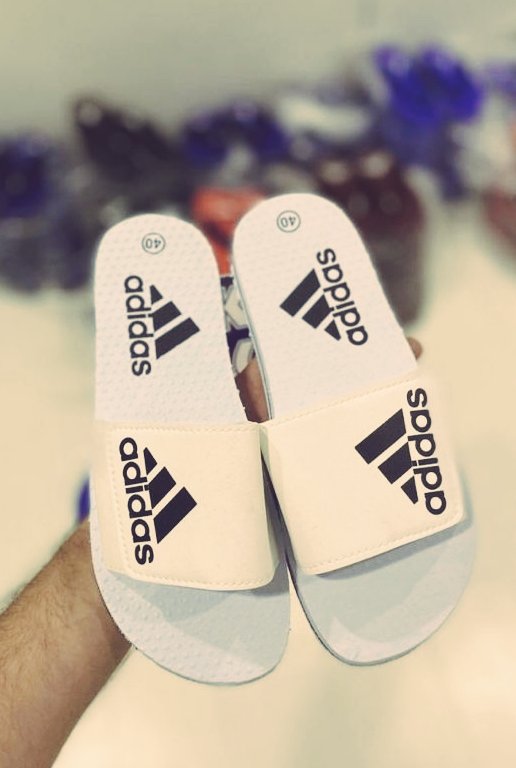 ibee_dude's tweet image. Who wants one? 

Enter @fabstake street and pick one....

Tell them say na me send you....then pay💸

They'll give you one! 

🐝