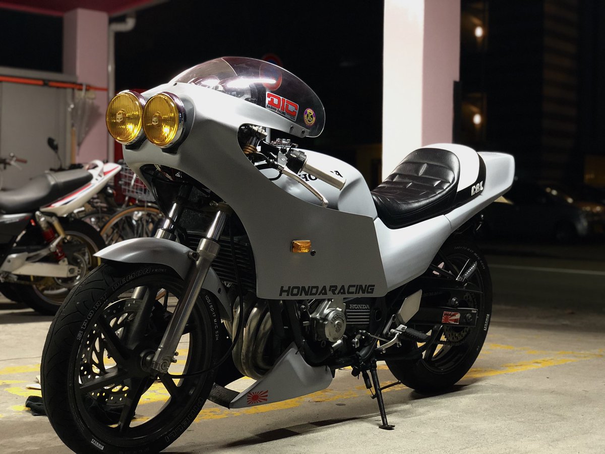 ジェイド250 カフェレーサー仕様 バブ ザリ交換希望 投稿詳細｜MOTOCLE