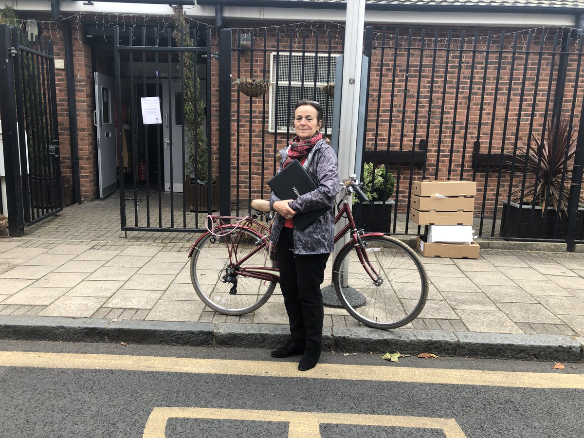 PWRtoConnect's tweet photo. 📢Big Shout Out 📢 @JudiG for cycling from #Tooting to #NineElms to donate devices to #PowerToConnect this week. They have been updated &amp; are making their way to a local school today 🚛Deliveries going to @sacredheart_roe + Mosaic Jewish Primary School #Roehampton #TechWillSaveUs https://t.co/tM1orK2ZZG