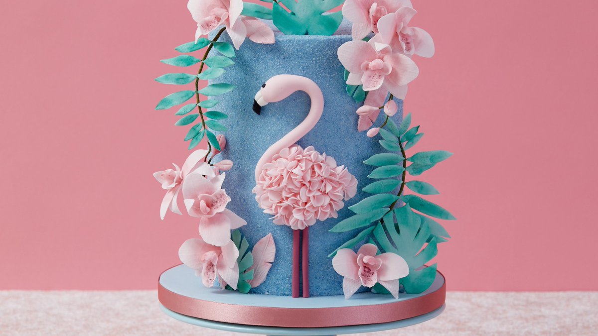 In this week's "Meet The Tutor” we hear from <a href="/JellyCakeUK/">Trudy Mitchell</a> 🙌🏼Join us over on our Squires Kitchen International School’s Facebook page to get to know Trudy #squireskitchen #internationalschool #meetthetutor #lockdownlove facebook.com/squireskitchen…