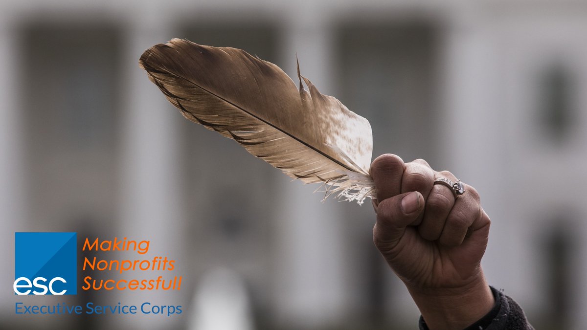 ESC's tweet image. Read: #Diversity, #Equity, &amp;amp; #Inclusion Book Recommendations compiled by @RachelleJervis, CEO, @ESC
execservicecorps.org/read
#SharingMeansCaring #Retweet