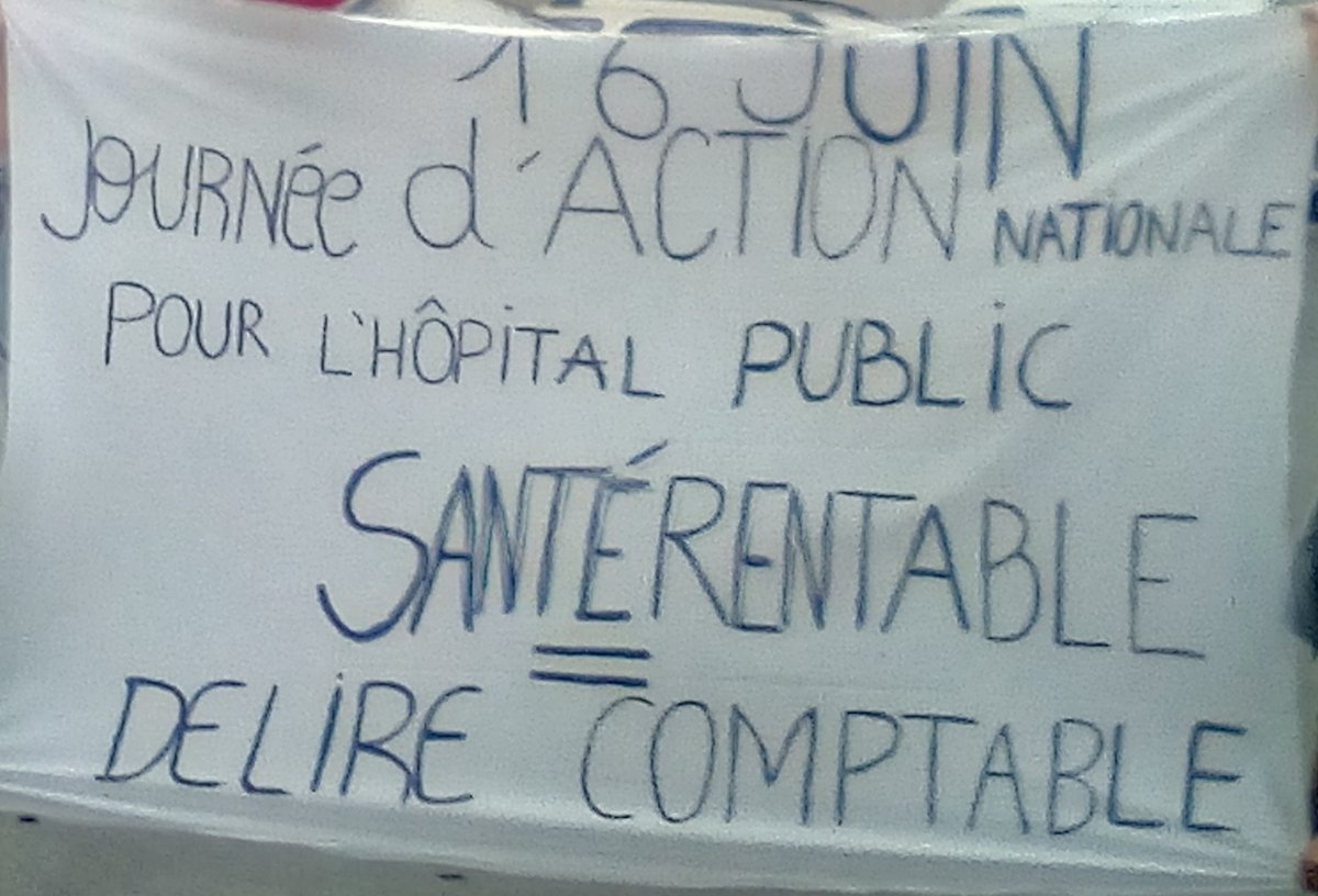 Humapsy1's tweet photo. HumaPsy et le club thérapeutique Le grillon solidaires le 16 juin! #psychiatrie #servicepublic #16Juin2020 @PPUpsy @blousesnoires @pinel_en_lutte Stop à la fermeture des lits. #Reims https://t.co/I2Vj3ITl0t